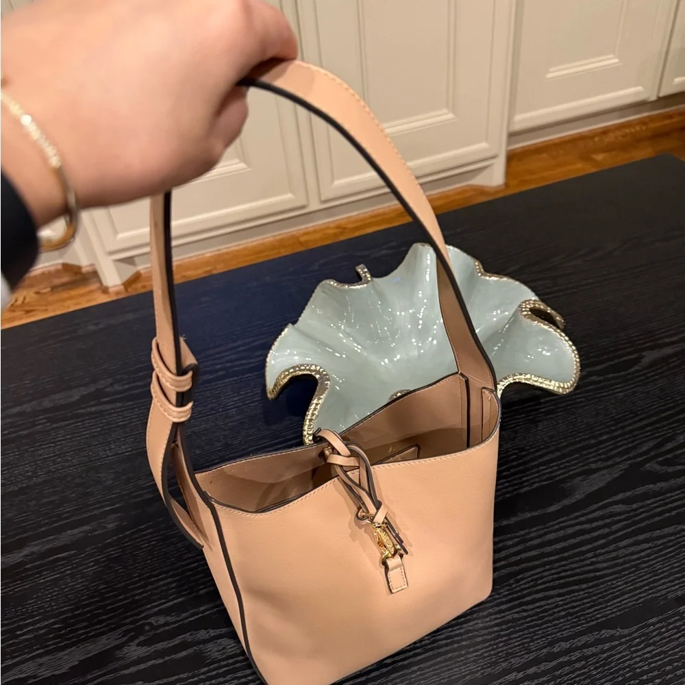 Mali + Lily Women's Black Shoulder Bag - Picture 7 of 9